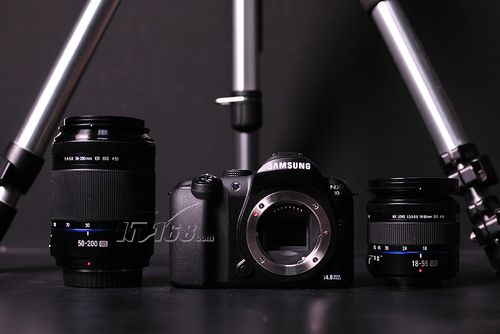 三星NX10单头套机(18-55mm)数码相机  hybrid 理念的先锋之作